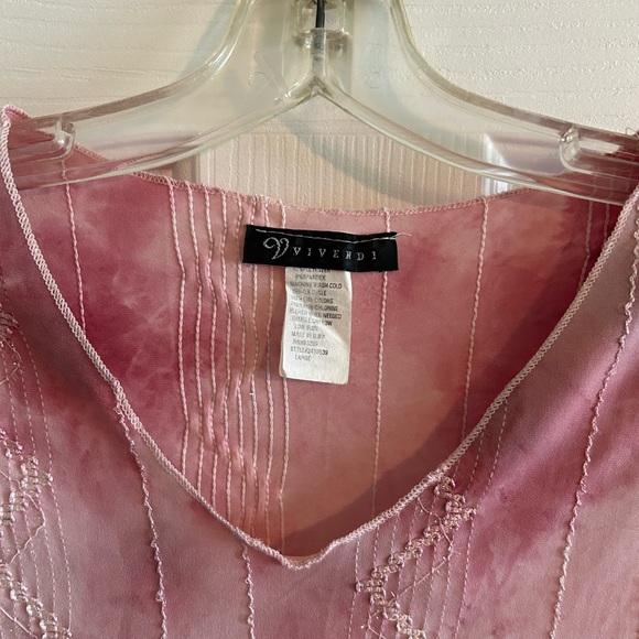 Pink dressy tank - Picture 2 of 3